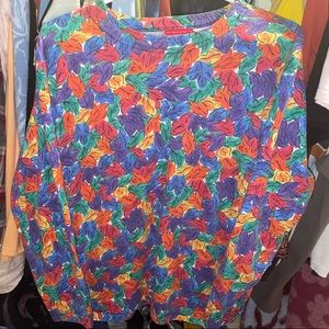 Fall Leaves Print Colorful 90’s Crewneck Long-Sleeved T-Shirt